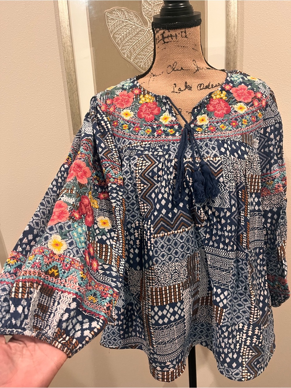 Savanna Jane Boho Floral Embroidered Navy Peasant Top Sz Large